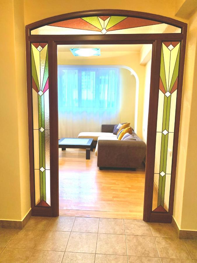 Apartment Amiryan Jerevan Exteriör bild